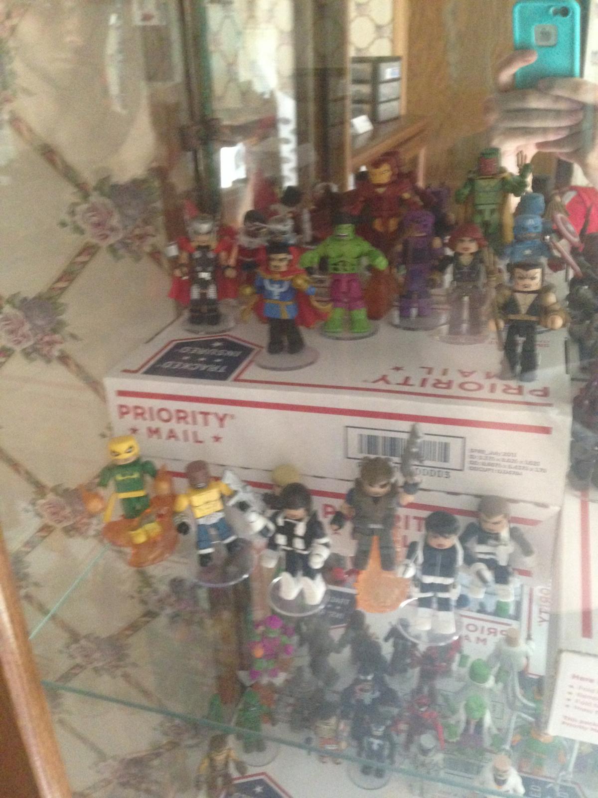 New Collector Started this Summer Minimate Display - Crisis of Infinite ...