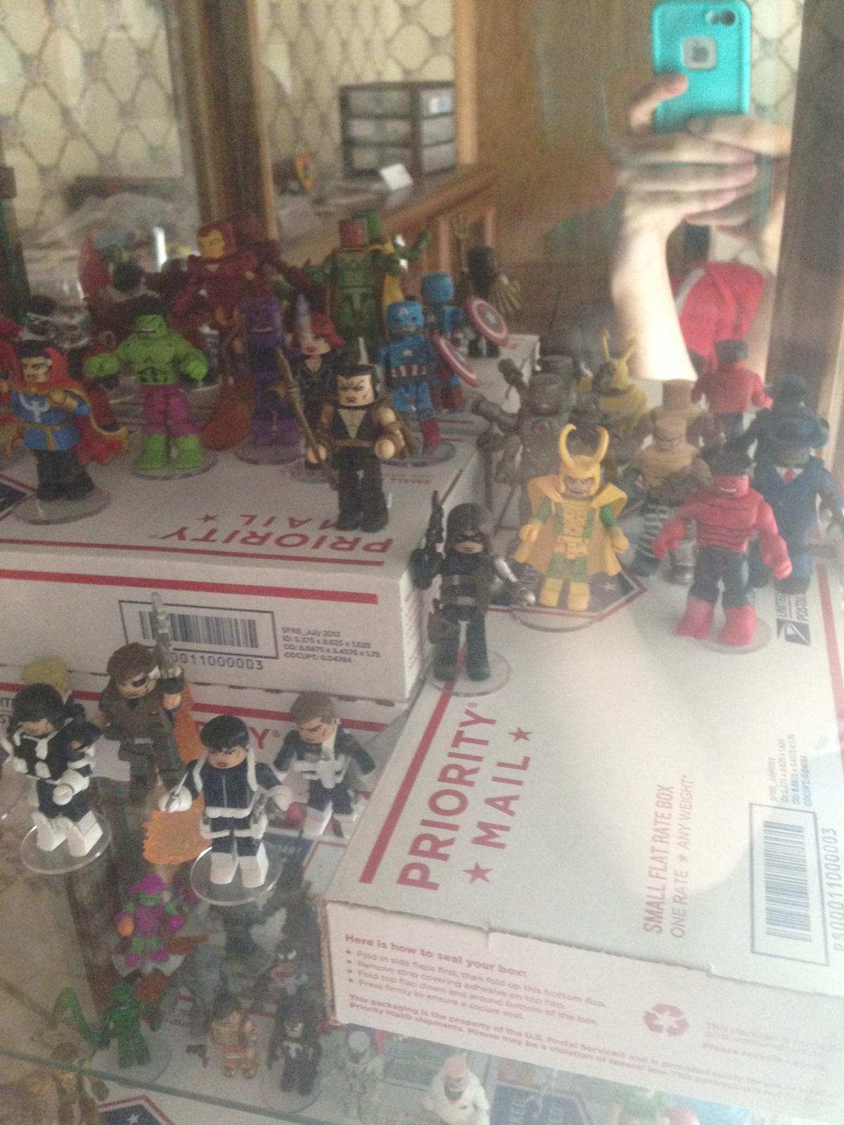 New Collector Started this Summer Minimate Display - Crisis of Infinite ...